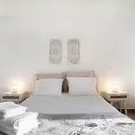 Holiday home Bouros's Cliff