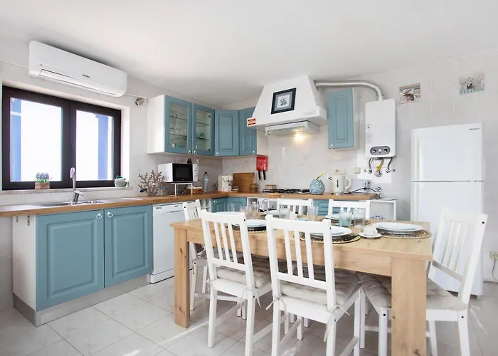 Bouros's Cliff Ferienhaus *