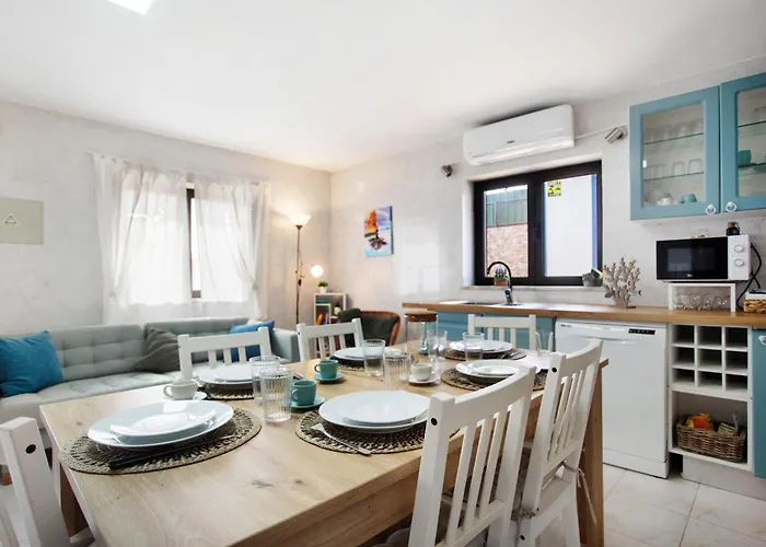 Bouros's Cliff Ferienhaus Serra do Bouro